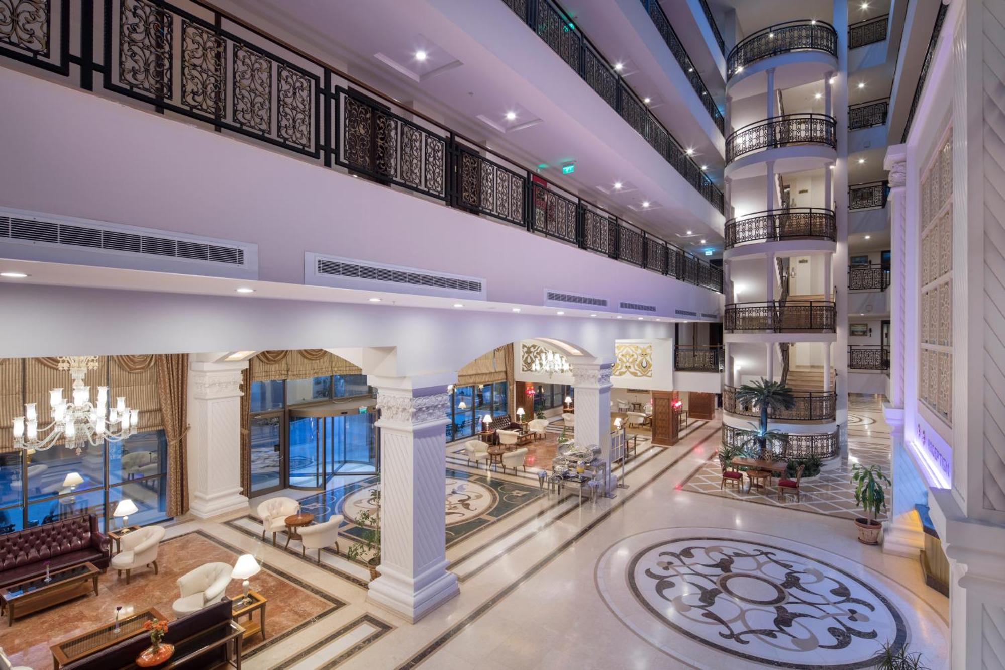 Aydinbey King'S Palace & Spa Side Exterior foto